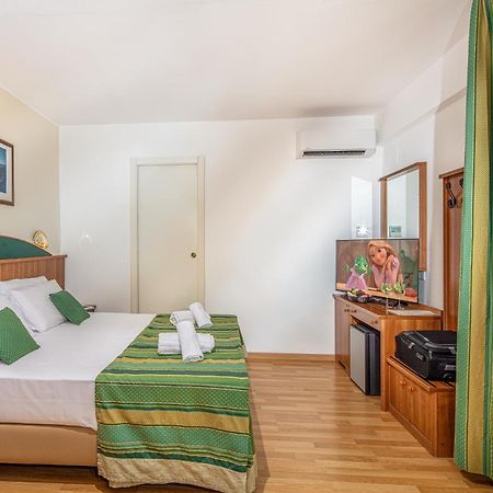 Hotel Bembo Bibione Exterior photo