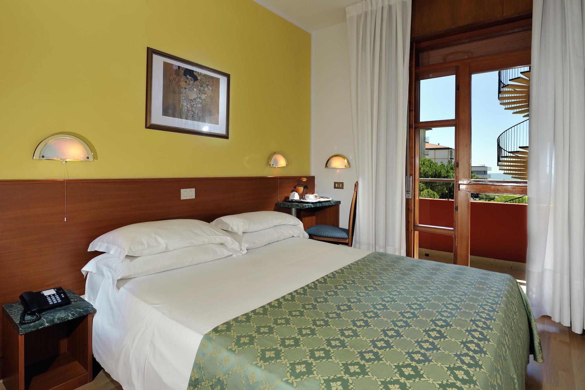 Hotel Bembo Bibione Exterior photo