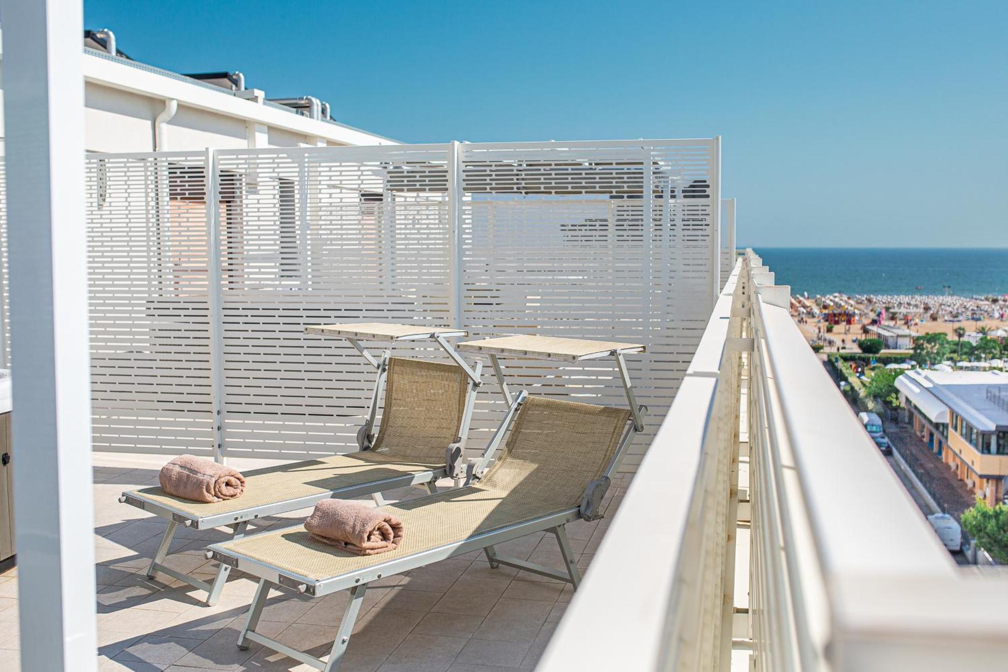 Hotel Bembo Bibione Exterior photo