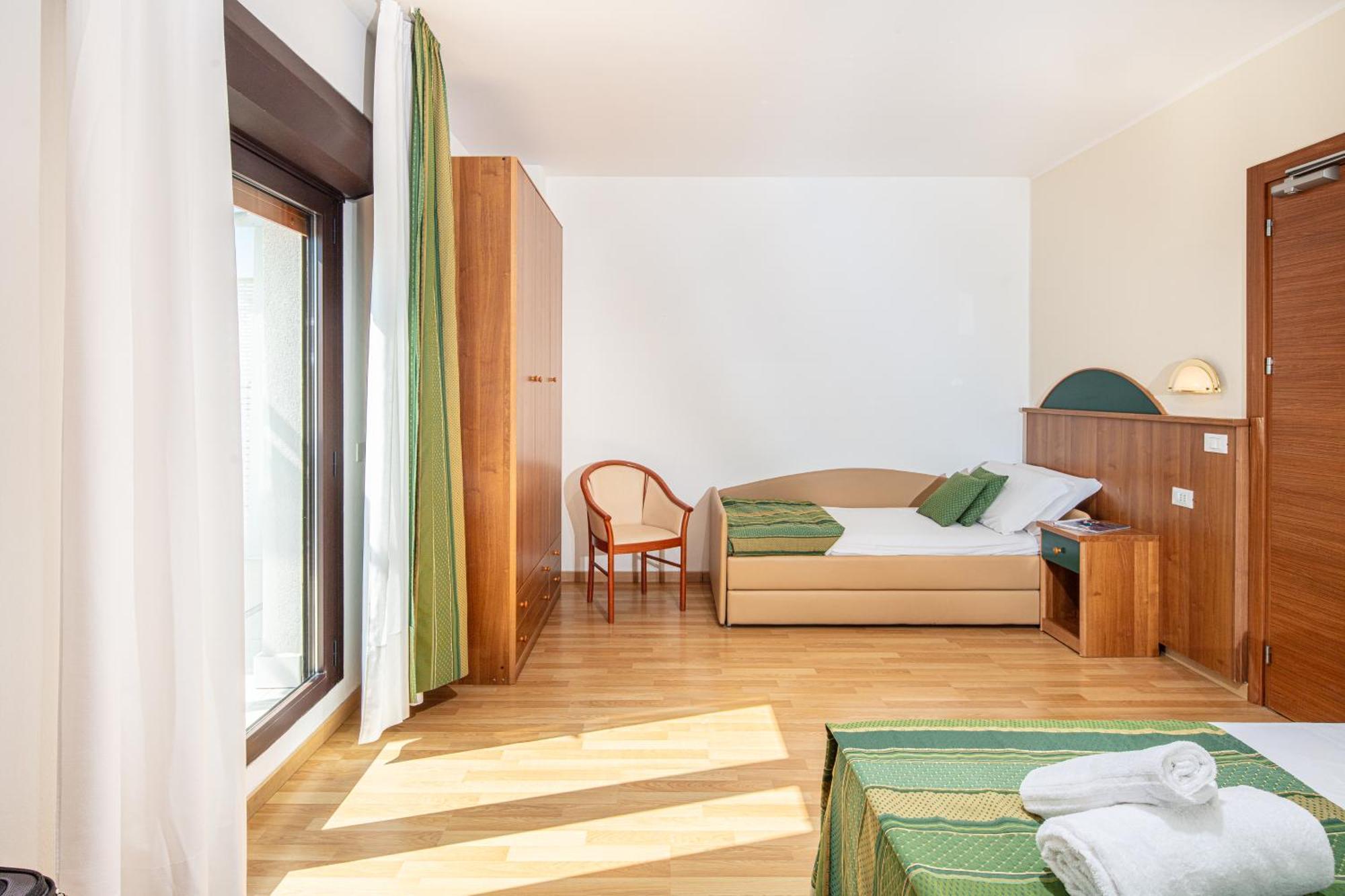 Hotel Bembo Bibione Exterior photo