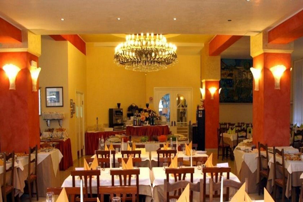 Hotel Bembo Bibione Exterior photo